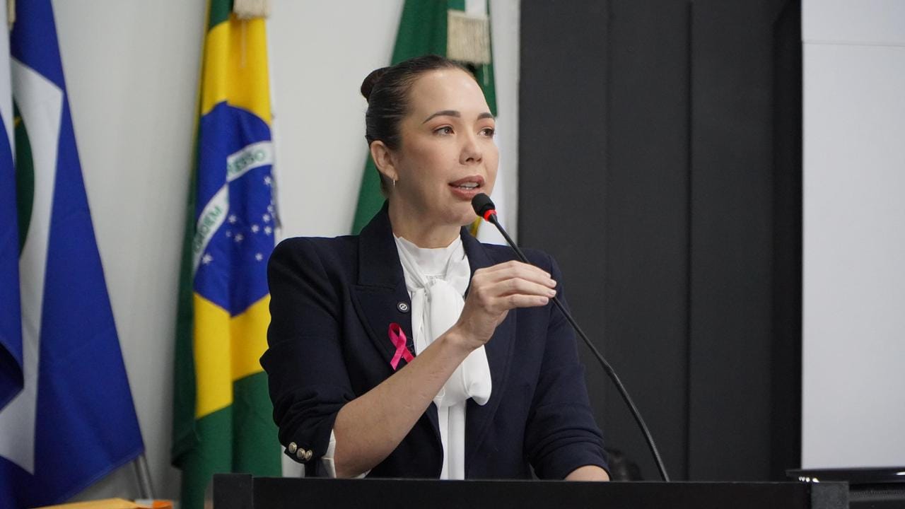 Câmara de Cuiabá rejeita por unanimidade pedido de cassação de Maysa Leão por expor menor durante audiência pública