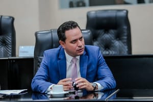 “É uma saída para confrontar arbitrariedades de Moraes”, vê Diego